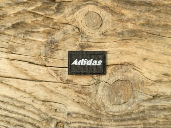 Термоаппликация Adidas ч/б 6,5х4 см арт. 15978