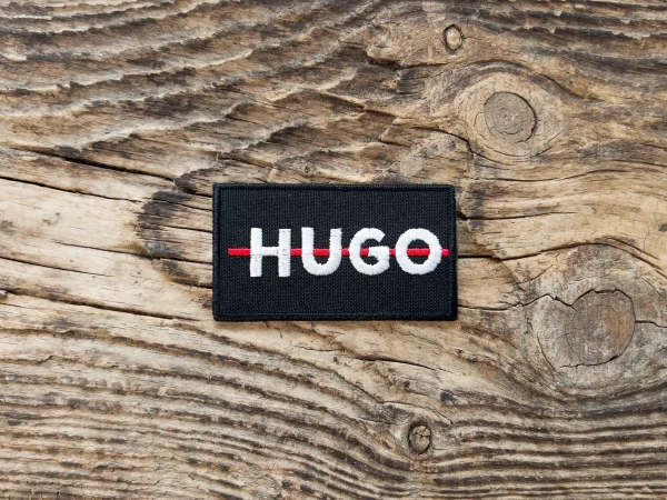 Термоаппликация HUGO красная линия 7х4 см арт. 16350