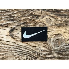Термоаппликация, Nike свуш белый 7х4 см арт. 16352