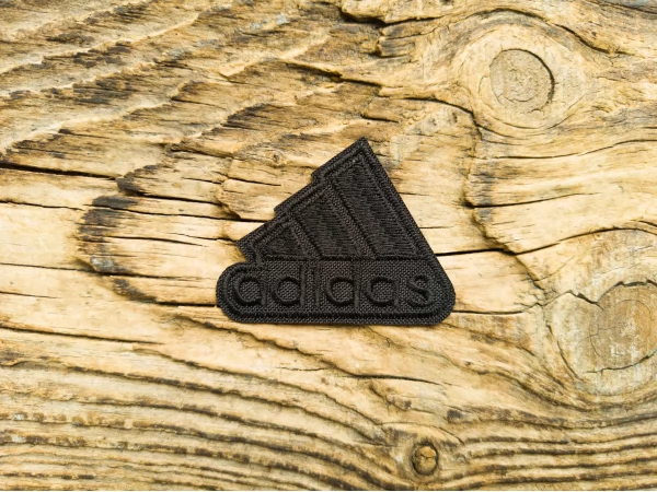 Термоаплікація Adidas 5,5 х4 см арт. 15021/1