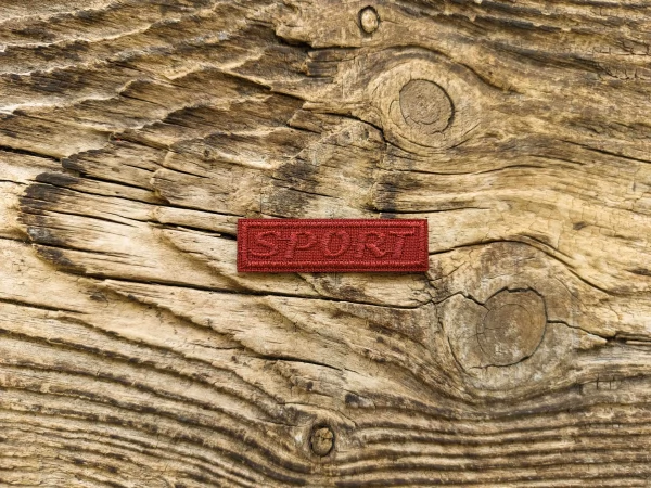Термоаппликация Sport бордовая 5х1,5 см арт. 15742